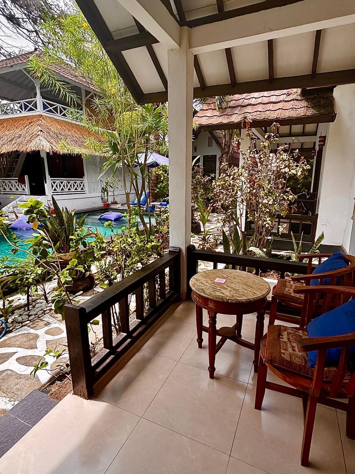 Alibaba Bungalows Gili Islands Exterior photo